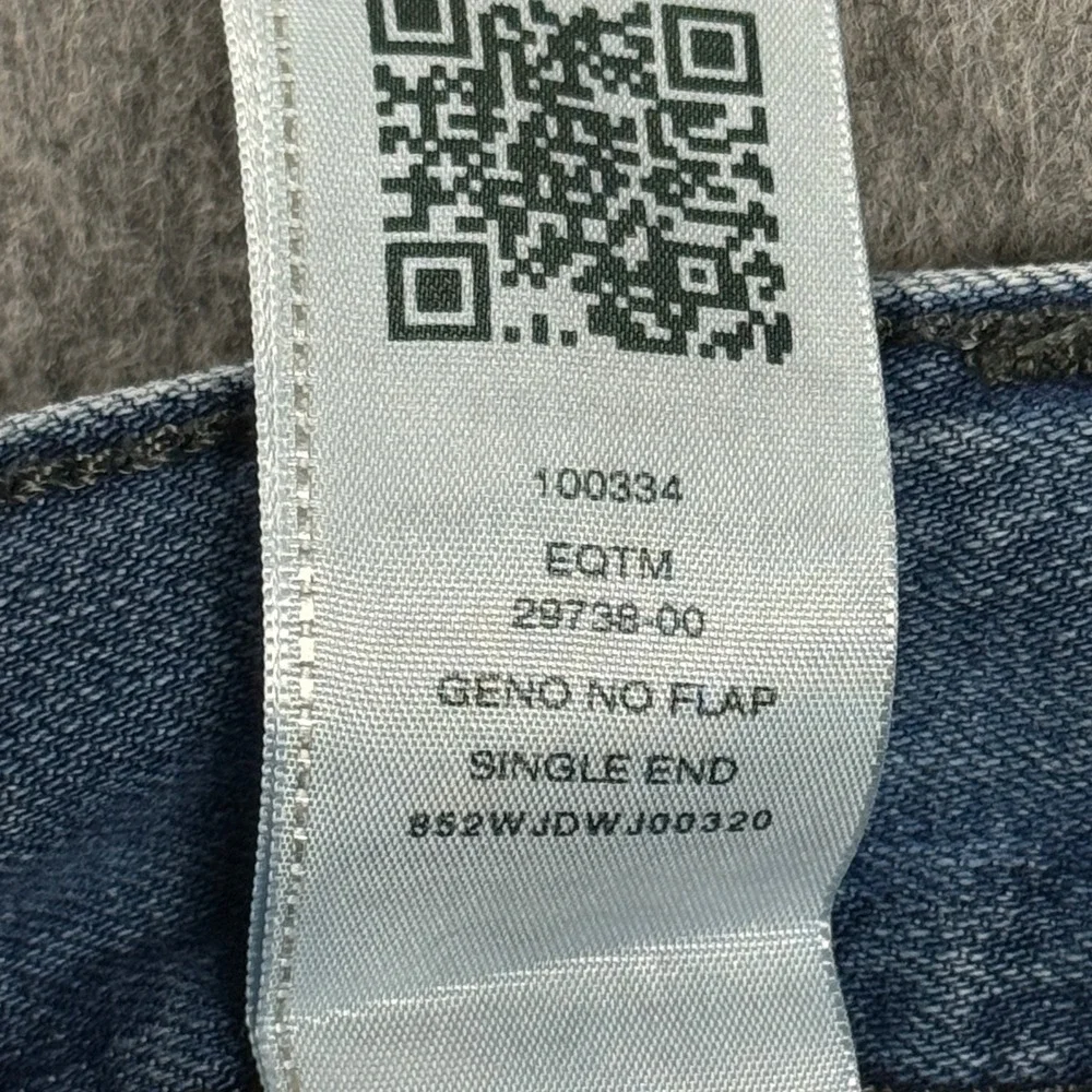 MEN TRUE RELIGION JEANS SIZE 31x33 GENO RELAXED SLIM GRAPHIC PATCHWORK